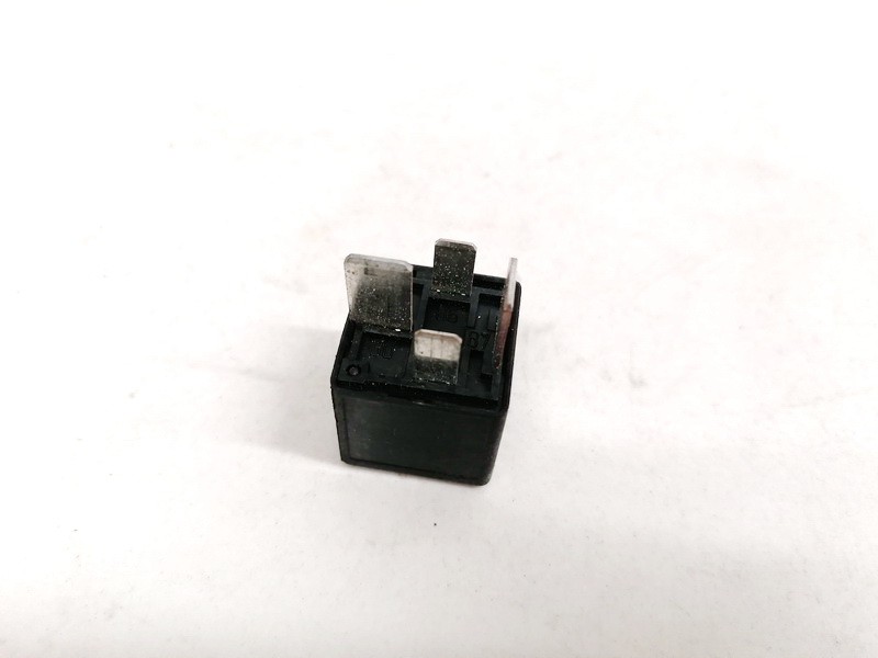 V23134J59X431 V23134-J59-X431 Relay module Mazda 5 2006 1.8L ...