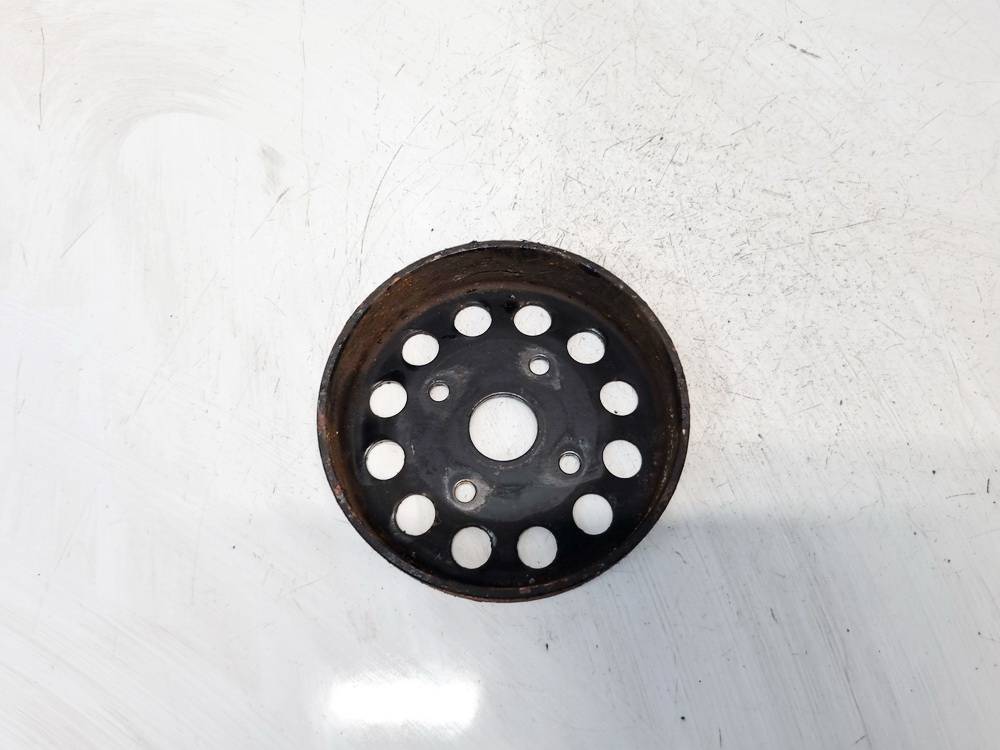 Hyundai i30 2007 Polea de la bomba de agua