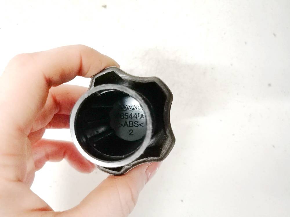 4654406 Skoda Octavia 2006 Salona apdare (plastmasas) - Thumbnail 3