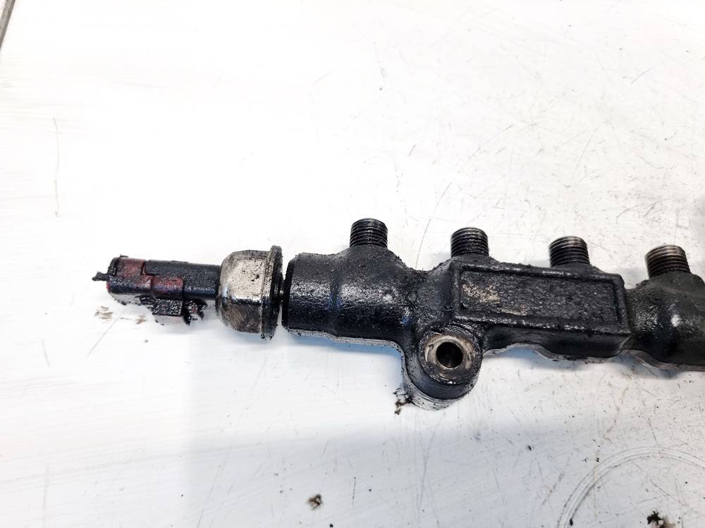 9654592680 Volvo S60 2003 Fuel injector rail (injectors)(Fuel distributor) - Thumbnail 3