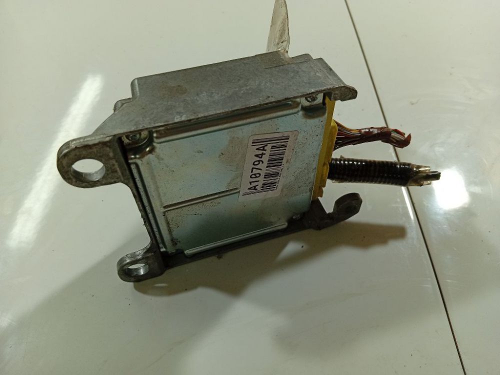 213819107 Toyota Corolla Verso 2004 Airbag crash sensors module - Thumbnail 2