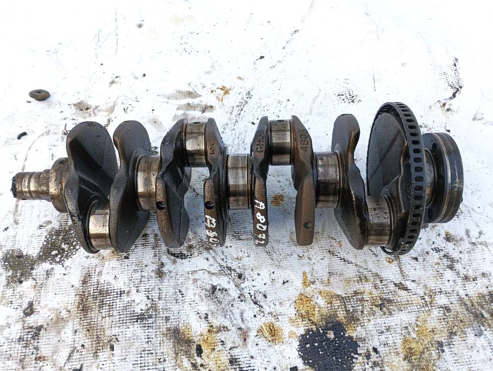 GH65 Opel Zafira 2005 Wał korbowy