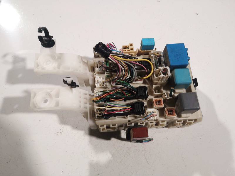 8273052700 Toyota Yaris 2007 Fuse box - Thumbnail 2