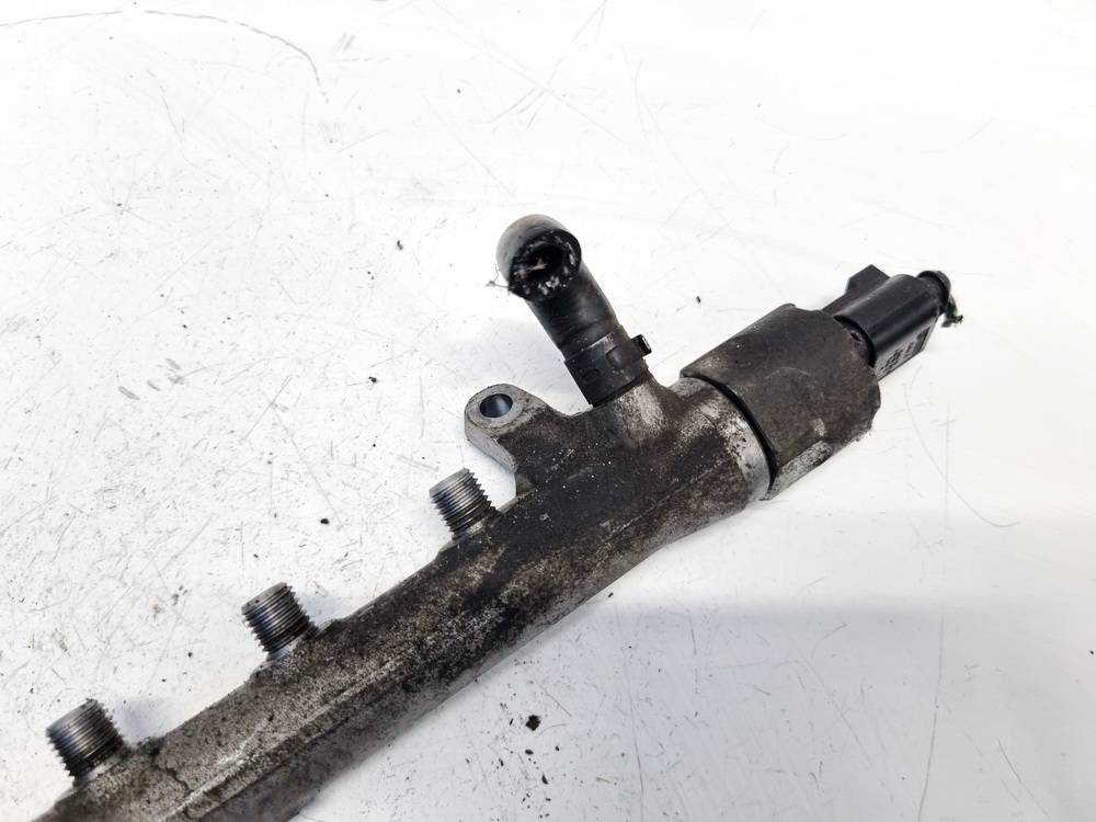 03L130089B Volkswagen Golf 2011 Fuel injector rail (injectors)(Fuel distributor) - Thumbnail 3