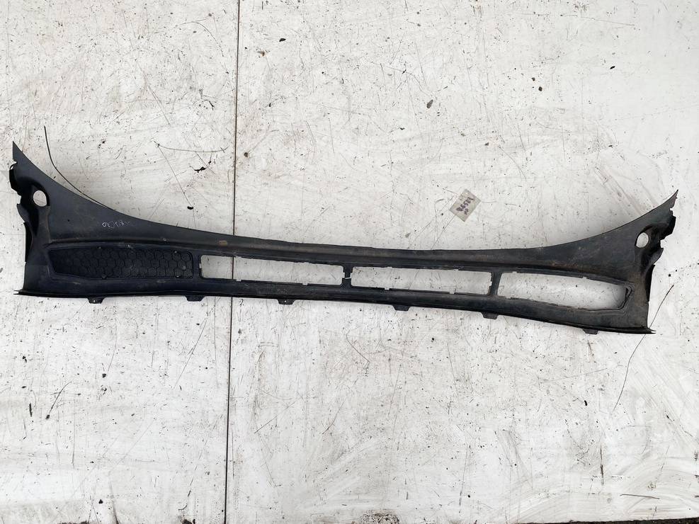 6M21U02216A Ford Galaxy 2006 Wiper Muolding - FRONT