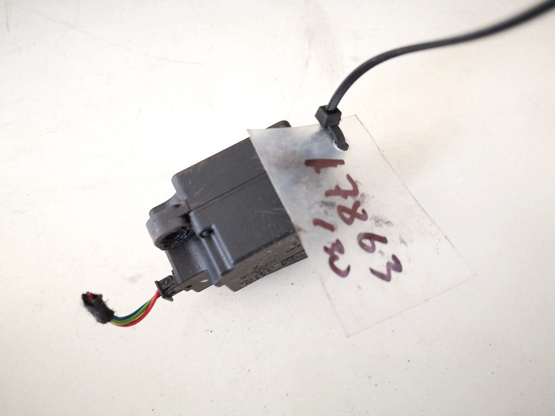 6G9N19E616AA Land-Rover Freelander 2007 Silnik klapki nagrzewnicy - Thumbnail 2