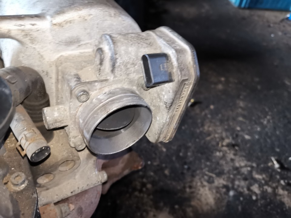 038128063C Skoda Fabia 2000 High Flow Throttle Body Valve (Air Control Valve) - Thumbnail 2