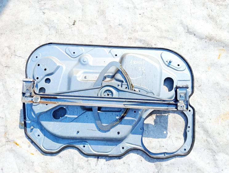 4M51A045H16A Ford Focus 2006 Durvju loga pacēlājs - PRIEKŠA PA LABI - Thumbnail 2