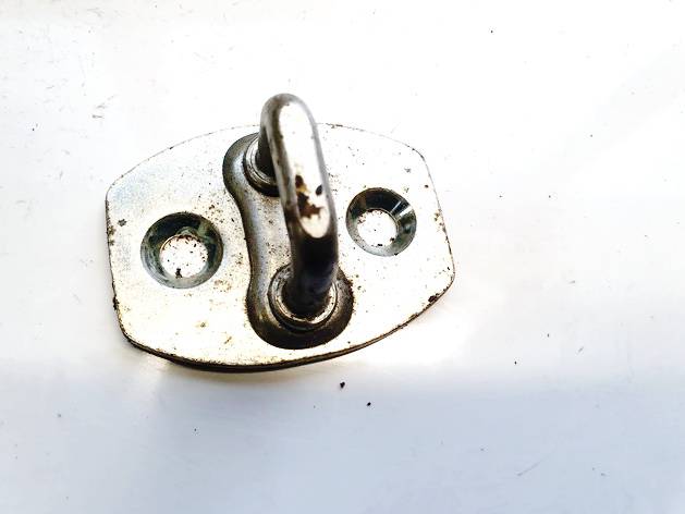 Toyota Yaris 2007 Ответная часть замка двери задний