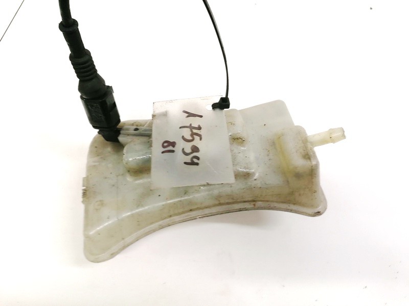 8E0611301E USED Brake Master Cylinder Reservoir Audi A4 2003 1.9L