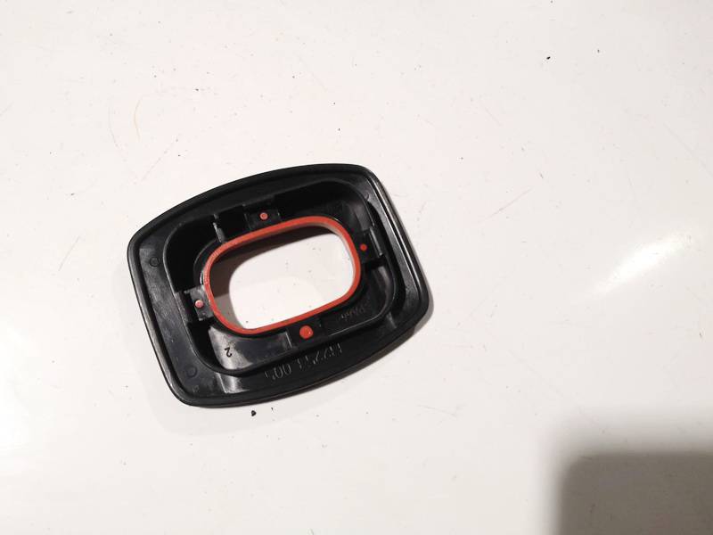 332253005 Ford Focus 2007 Salono apdaila (plastmases) - Thumbnail 2