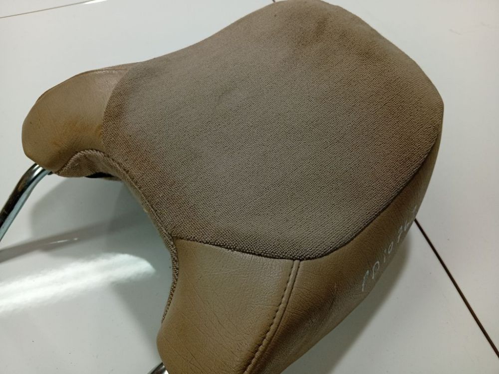 Volvo V70 1999 Zagłówek fotela - Thumbnail 4