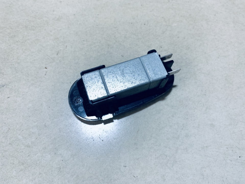 90508661 Opel Vectra 2001 Lampka wnętrza - Thumbnail 2