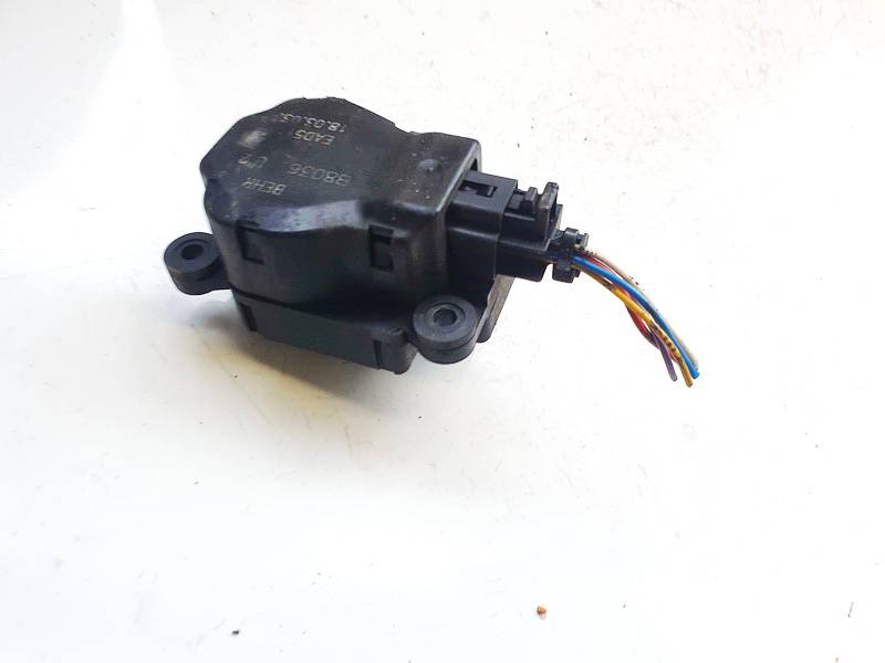 B8036U2 Opel Zafira 2003 Actionneur moteur volet ventilateur chauffage - Thumbnail 2
