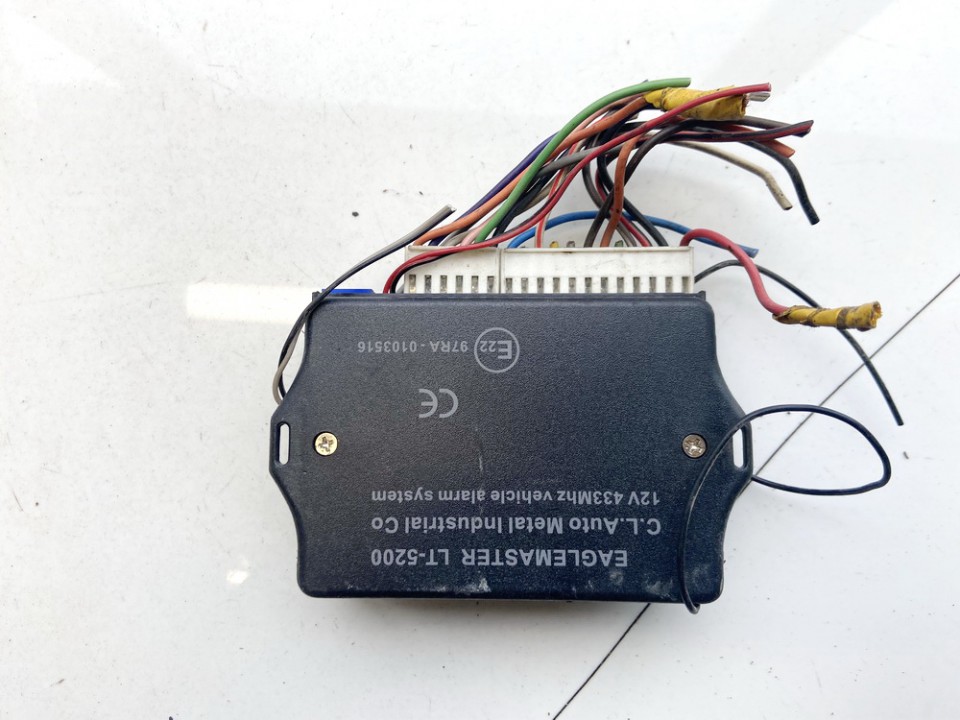 E2297RA0103516 Audi A4 1996 ALARM SENSOR MODULE UNIT