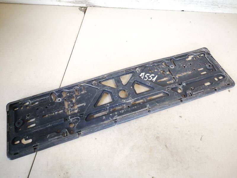 Alfa-Romeo 147 2001 Numerio laikiklis P.