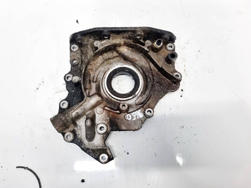 9686038880 Peugeot 3008 2011 Tepalo siurblys