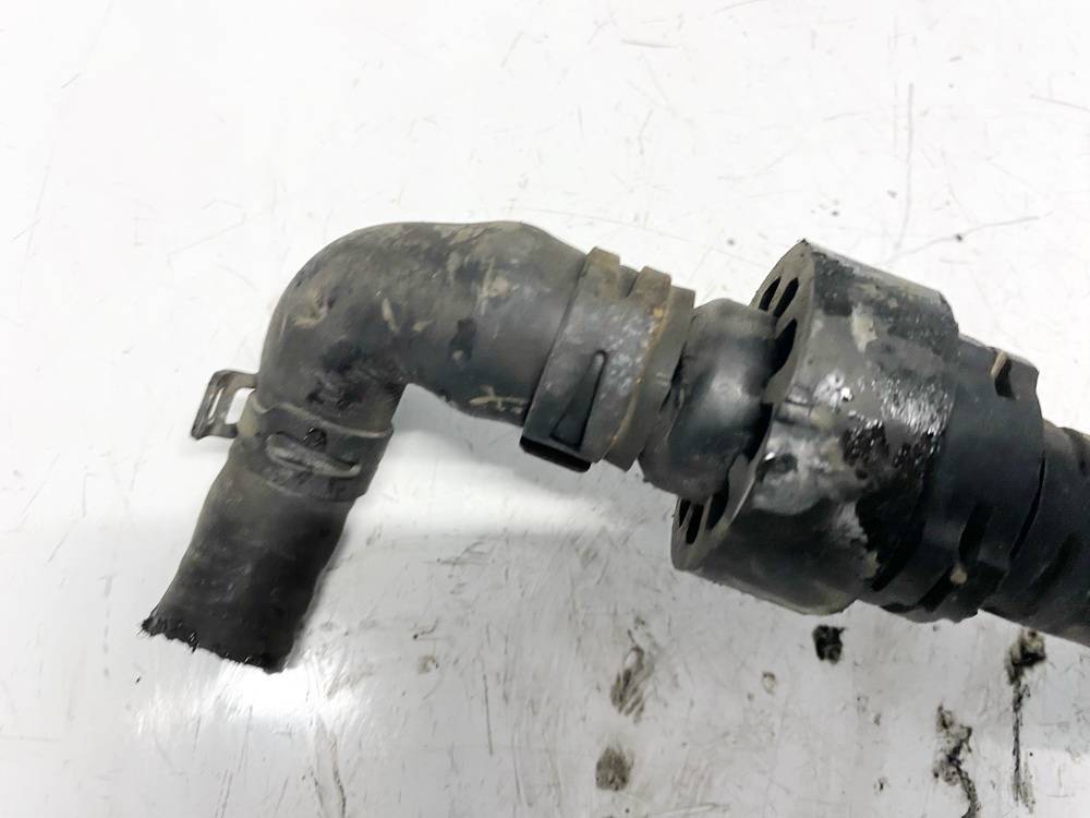 Skoda Superb 2013 Radiator Hose (Water Hose) - Thumbnail 2