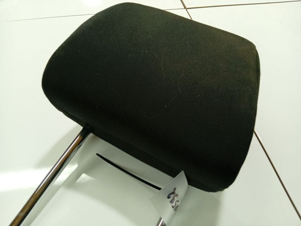 Skoda Octavia 2009 Seat headrest - Thumbnail 2