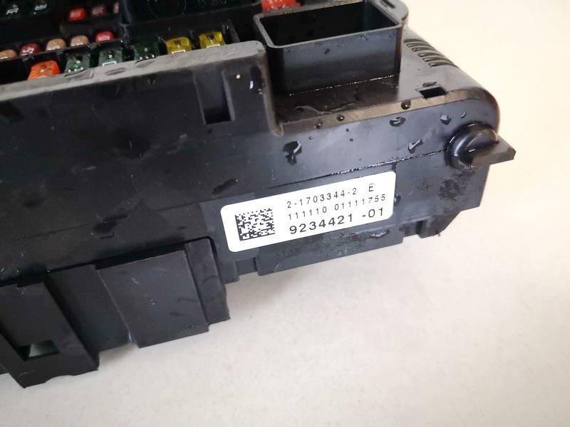 923442101 BMW 5-Series 2010 Fuse box - Thumbnail 2