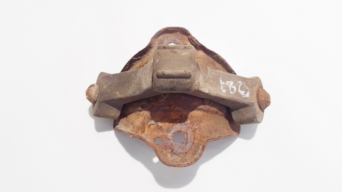 1J0253144A Audi A3 1996 Guma tłumika (mocowanie)