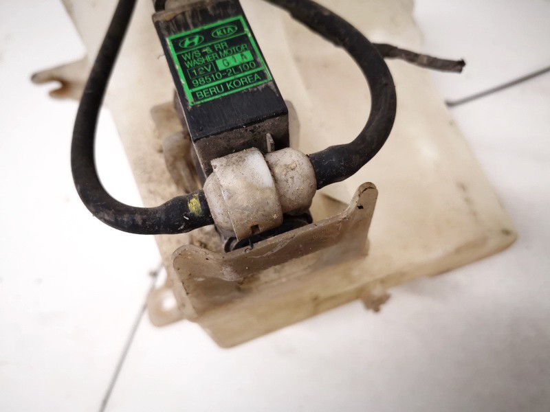 985102l100 985102l100 Windshield Windscreen Washer Pump Hyundai i30