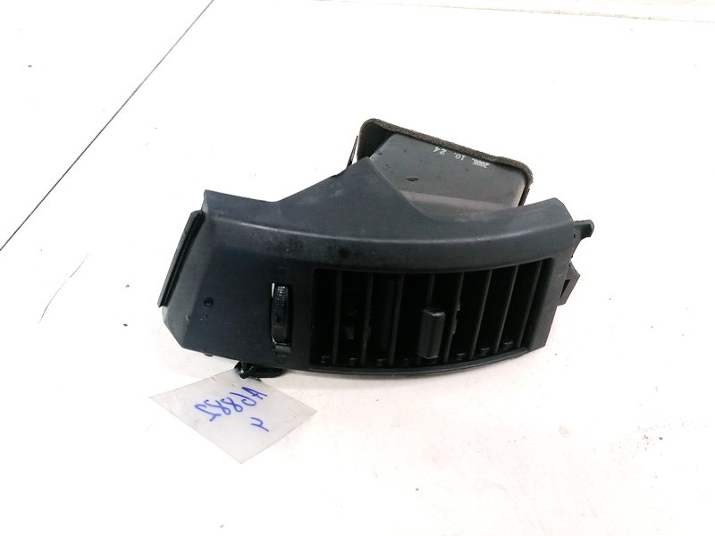 C236GM932 Mazda 5 2006 Dash Vent (Air Vent Grille)