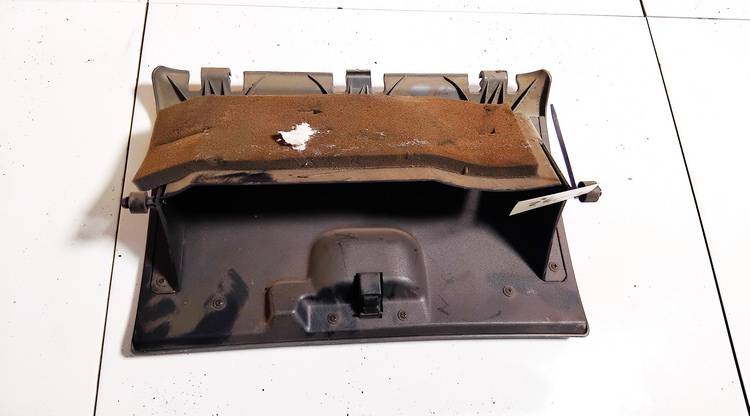 CAV4 Chrysler Voyager 2005 Boîte à Gants - Thumbnail 2