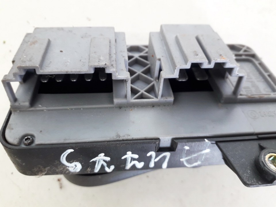 8L0959766 Audi A6 2000 Sedynes atminties mygtukai P.K. - Thumbnail 3