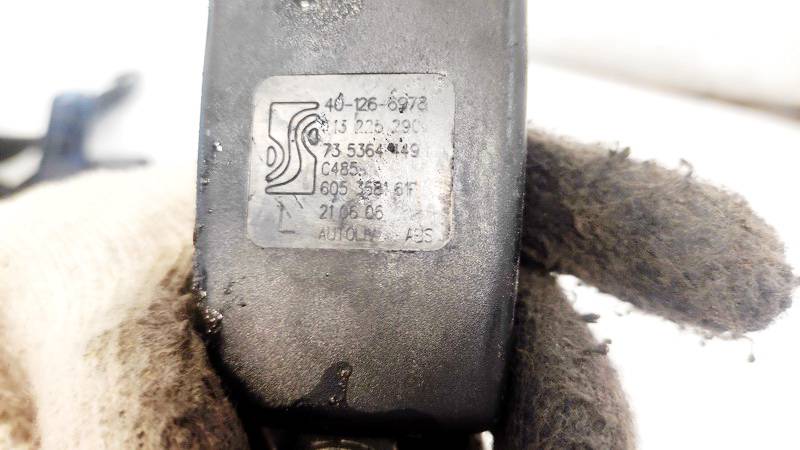 13225290 Opel Corsa 2006 Seat belt holder (Seat belt Buckle) - REAR RIGHT - Thumbnail 3