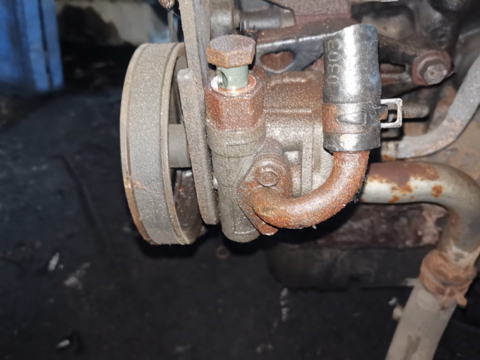 Kia Rio 2003 Pump assembly - Power steering pump