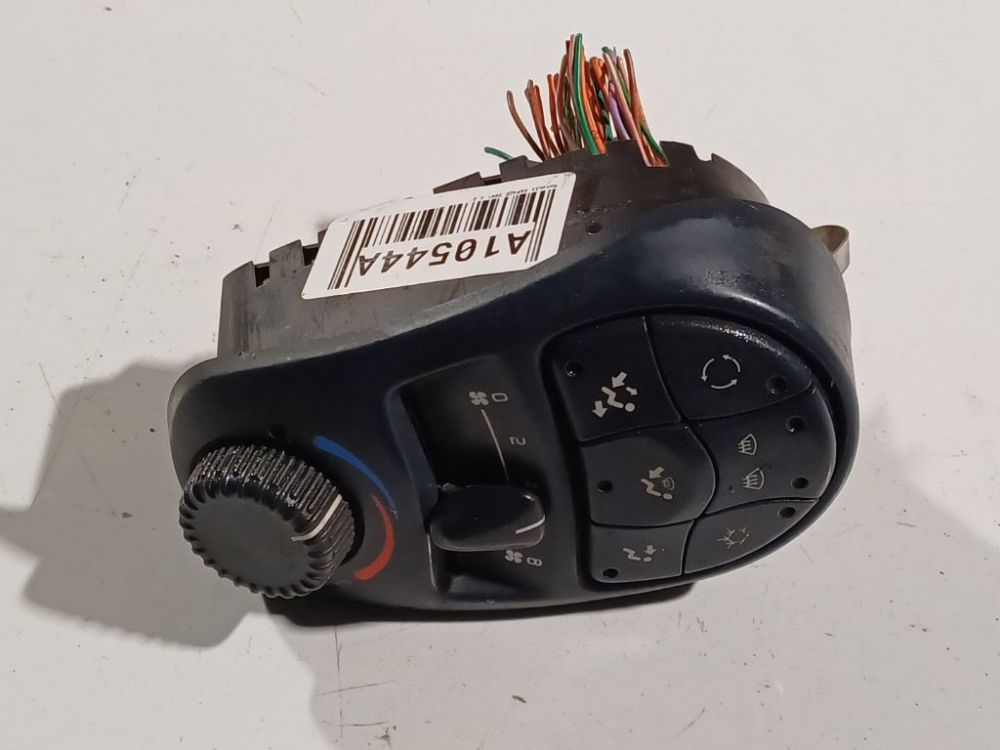 544741000 Renault Espace 2001 Climate Control Panel (heater control switches)