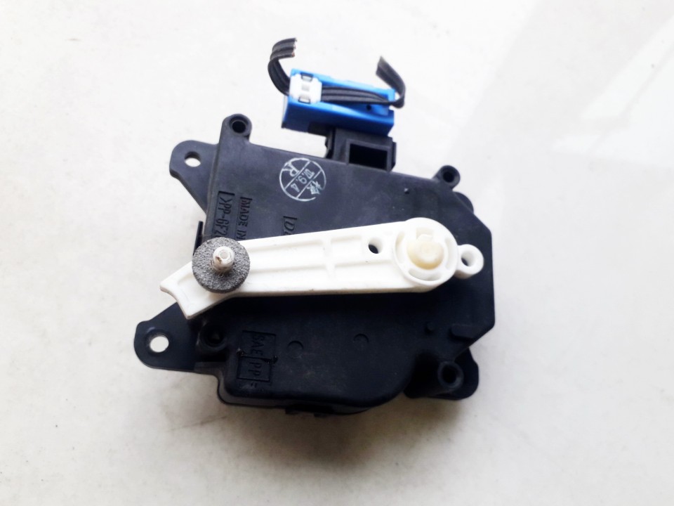 0638000172PLS Lexus IS - CLASS 2007 Stellmotor Heizungsstellmotor Gebläse - Thumbnail 2