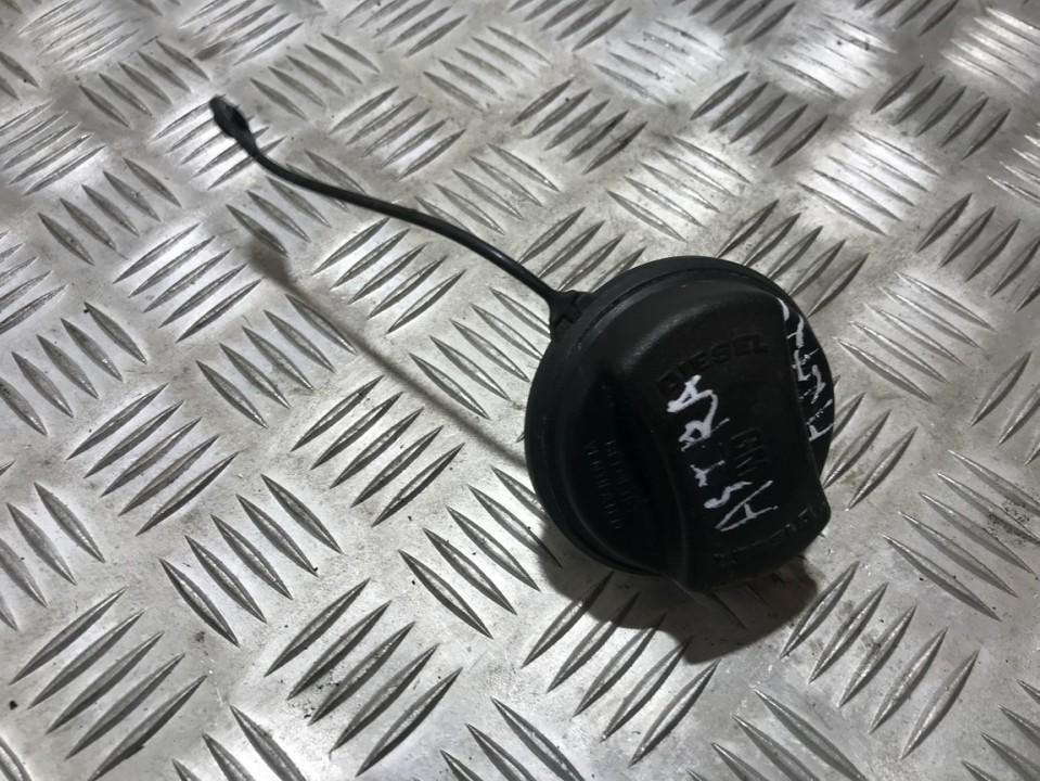 13140958 Opel Astra 2006 Kuro bako dangtelis vidinis