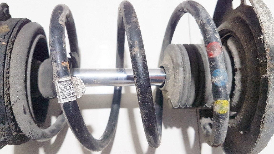 540100120R Renault Megane 2010 Etuinen iskunvaimentimen jousi