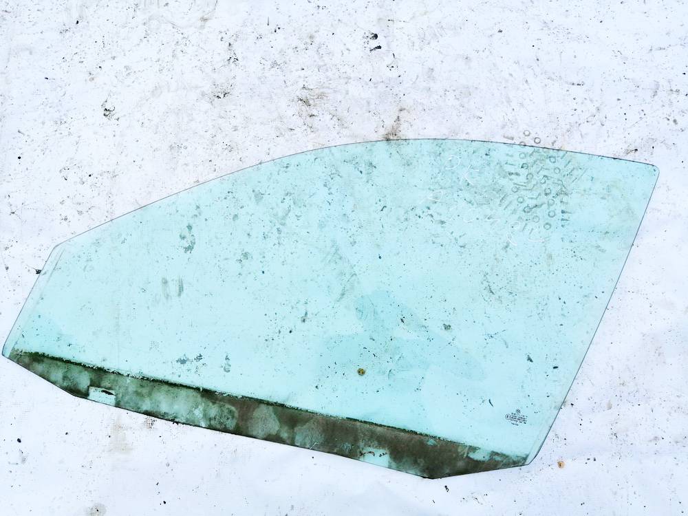43R001351 Volkswagen Bora 2001 Door-Drop Glass - FRONT LEFT