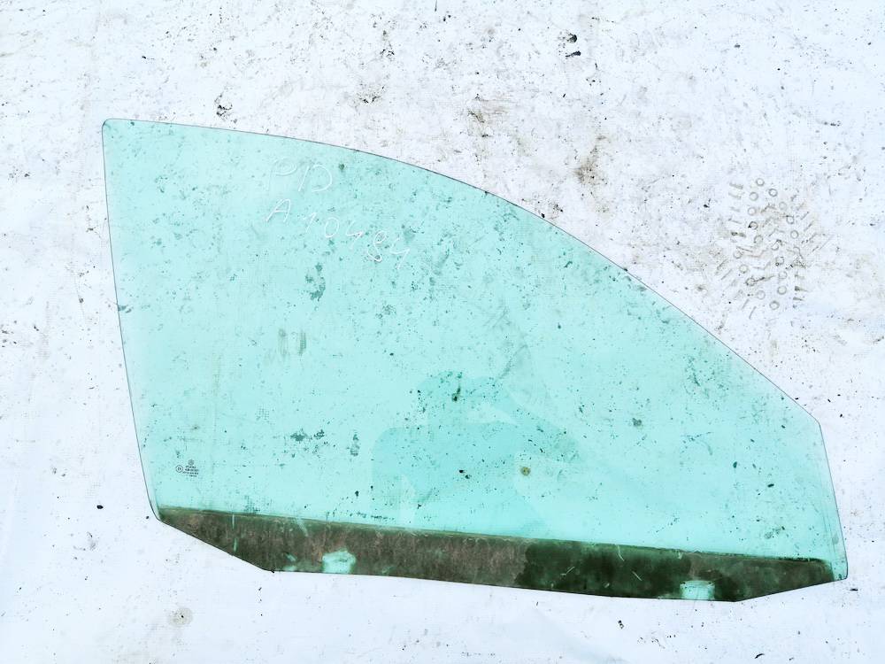 43R007951 Volkswagen Bora 2001 Door-Drop Glass - FRONT RIGHT