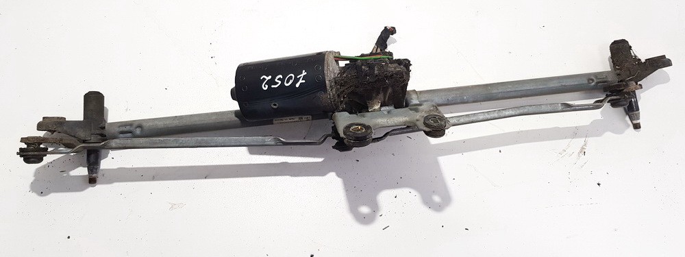 1638200340Q01 Mercedes-Benz ML-CLASS 2002 Windshield Wiper Linkage - FRONT