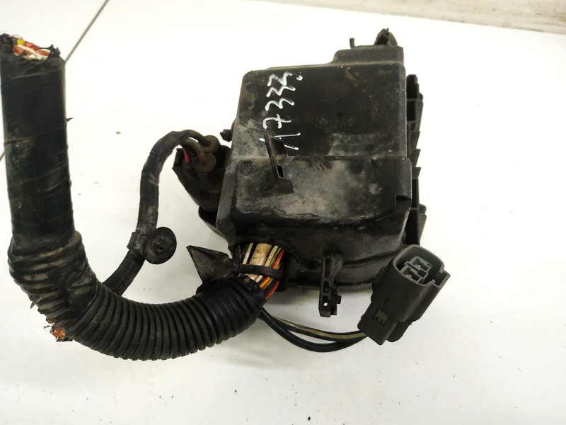 USED USED Fuse box Mazda 2 2004 1.4L EIS01550307 Used Auto Parts Shop