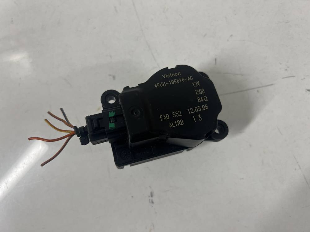 4PUH19E616AC Peugeot 407 2006 Servomotor-MOTOR APERTURA TRAMPILLAS CLIMATIZADOR