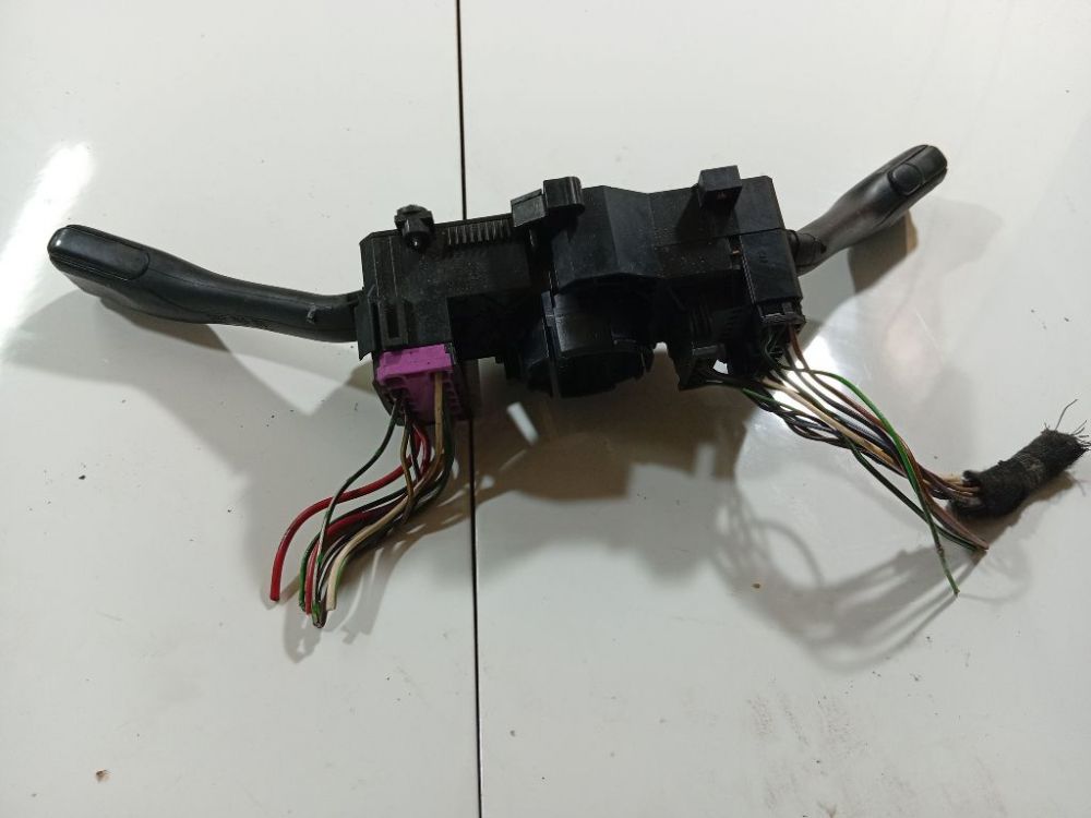 4B0953503H Volkswagen Passat 1999 Pagrieziena, gaismu un logu tīrītāju rokturu komplekts - Thumbnail 3