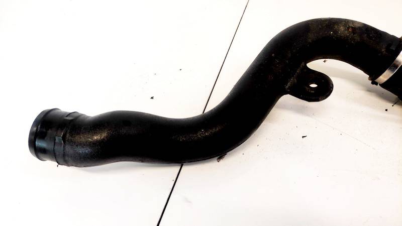 8D0145844A Volkswagen Passat 1997 TURBO INTERCOOLER PIPE HOSE