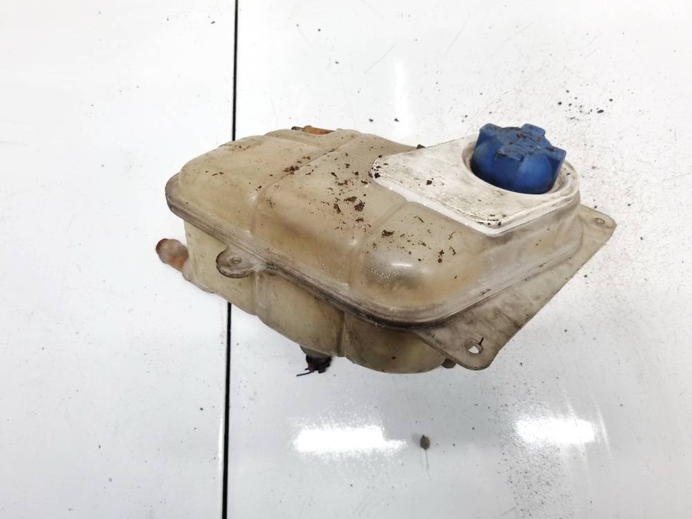 8D0121403C Audi A4 1995 Expansion Tank coolant (RADIATOR EXPANSION TANK BOTTLE )