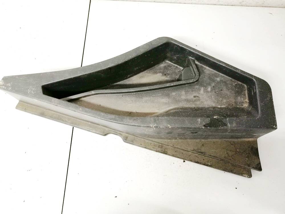 6449012010 Toyota Corolla 2007 Bagazines vidine apdaila