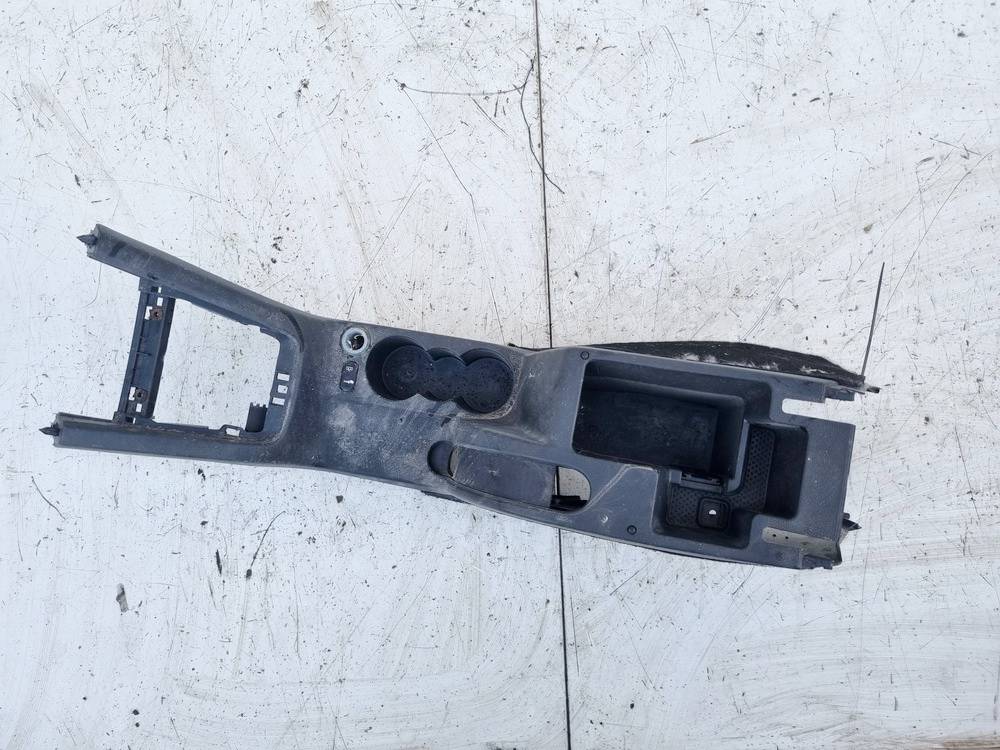 1Z1863241 Skoda Octavia 2006 Wykończenie wnętrza (plastikowe elementy)