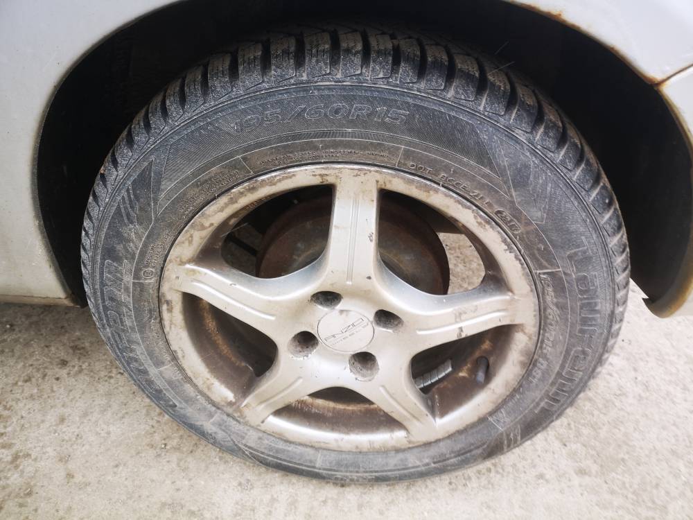 4X108 Peugeot 206 2000 Räder-Kit R15 - Thumbnail 2