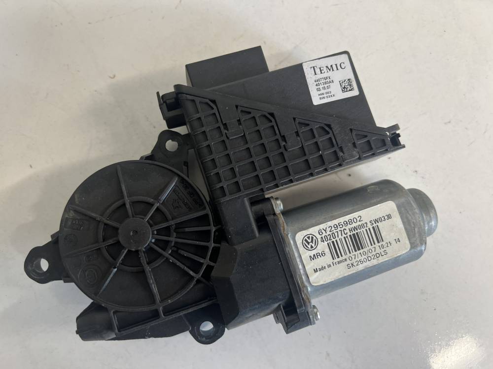 6Y2959802 Skoda Fabia 2007 Window Motor - FRONT LEFT