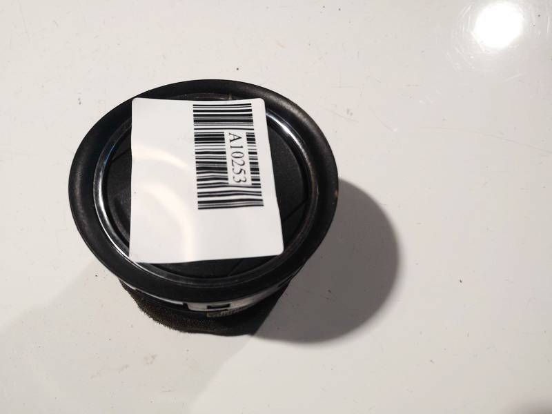 6M21U18B09ADW Ford Mondeo 2007 Dash Vent (Air Vent Grille)