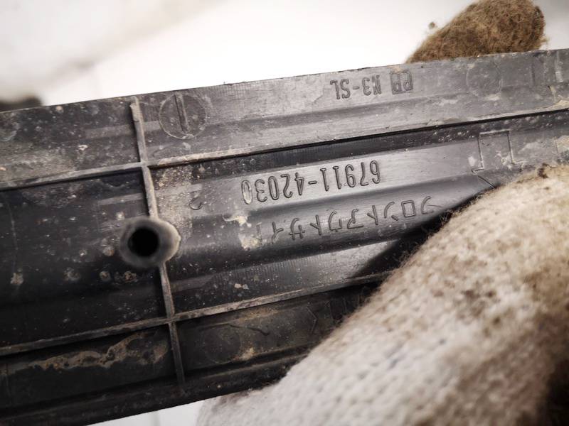 6791142030 Toyota RAV-4 2007 Interior door step trim - FRONT RIGHT - Thumbnail 3