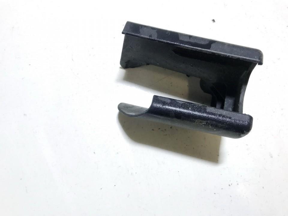 7213705050 Toyota Avensis 2010 Salona apdare (plastmasas)